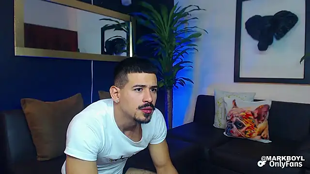 Snapshot of Markboyl chatting on December 2, 3:36 pm Markboyl online show from December 2, 3:36 pm