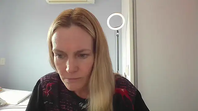 Annylove1 online show from March 4, 4:46 pm