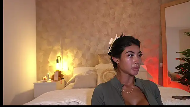 Snapshot of KalaBeckett_ chatting on July 28, 12:01 pm KalaBeckett online show from July 28, 12:01 pm