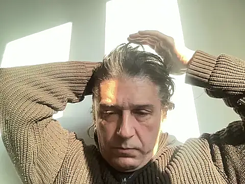 ALPHANDRE online show from February 27, 5:34 am