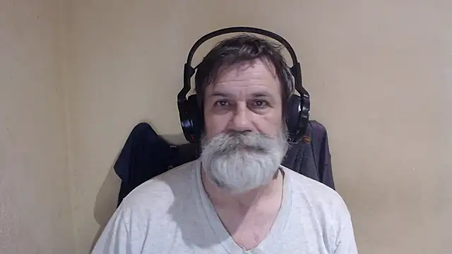 AlexNudo online show from December 3, 7:05 am