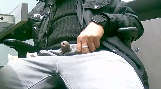 Snapshot of kavipanty chatting on January 11, 11:02 am kavipanty online show from January 11, 11:02 am