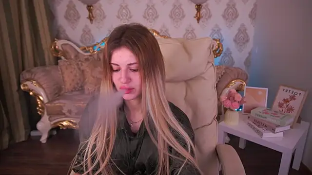 Lili Danger online show from December 2, 7:03 am