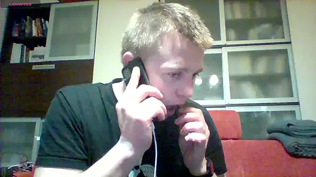 Snapshot of Matttthees chatting on February 28, 7:46 pm Matttthees online show from February 28, 7:46 pm