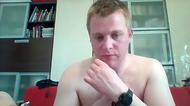 Snapshot of Matttthees chatting on March 9, 10:08 am Matttthees online show from March 9, 10:08 am