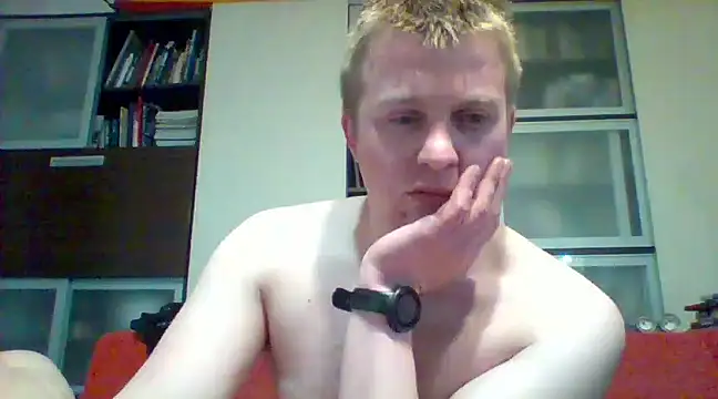 Snapshot of Matttthees chatting on March 9, 4:33 pm Matttthees online show from March 9, 4:33 pm