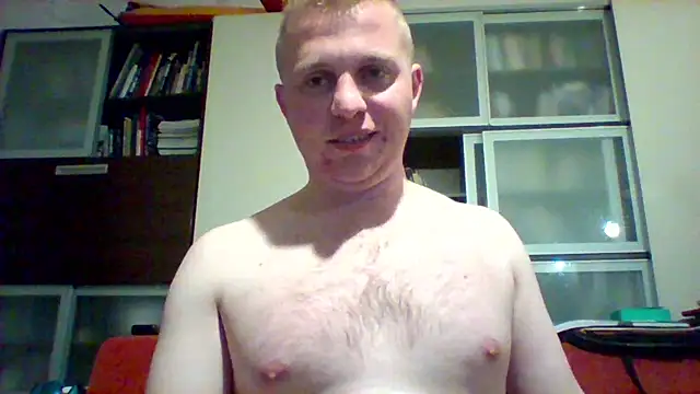 Snapshot of Matttthees chatting on March 10, 7:40 pm Matttthees online show from March 10, 7:40 pm