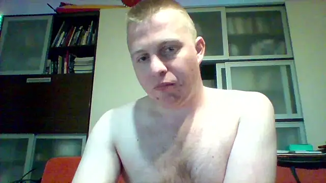 Snapshot of Matttthees chatting on March 11, 3:48 am Matttthees online show from March 11, 3:48 am