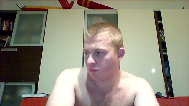 Snapshot of Matttthees chatting on October 17, 4:26 am Matttthees online show from October 17, 4:26 am