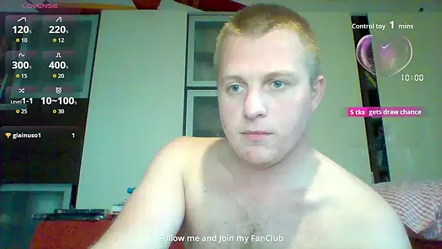 Snapshot of Matttthees chatting on October 23, 6:34 am Matttthees online show from October 23, 6:34 am