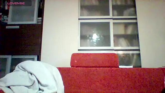 Snapshot of Matttthees chatting on December 2, 2:45 pm Matttthees online show from December 2, 2:45 pm