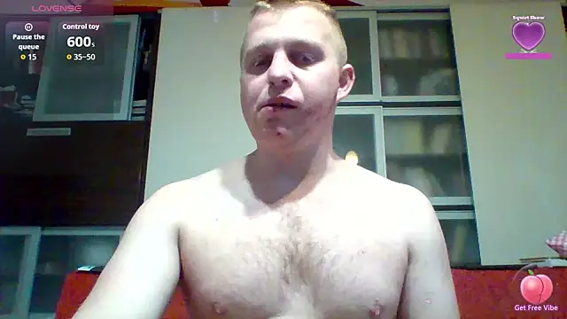 Snapshot of Matttthees chatting on December 17, 2:12 pm Matttthees online show from December 17, 2:12 pm