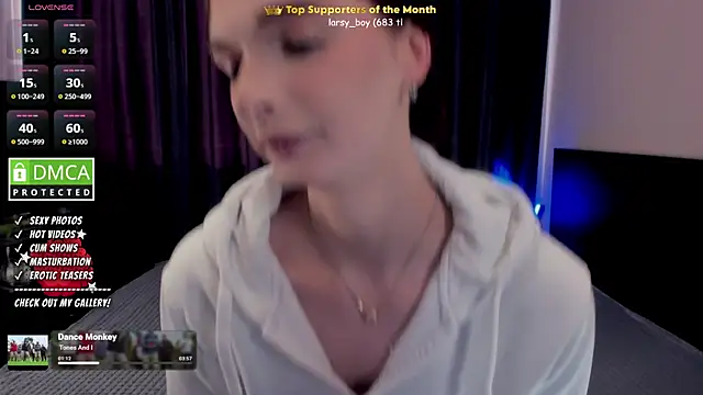 Lee Loo online show from May 19, 4:02 pm