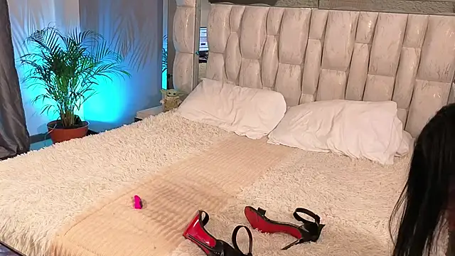 Snapshot of Miaparkerss_ chatting on September 25, 11:41 pm Miaparkerss online show from September 25, 11:41 pm