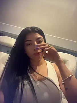 Snapshot of Miaparkerss_ chatting on October 12, 10:20 pm Miaparkerss online show from October 12, 10:20 pm