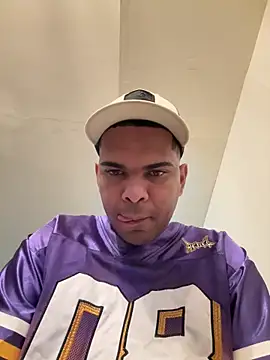 marhi32 online show from March 25, 6:03 pm