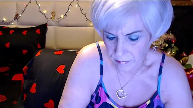 HappyWomanOn online show from December 22, 7:21 pm