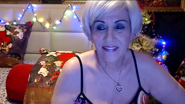 HappyWomanOn online show from December 29, 7:43 pm