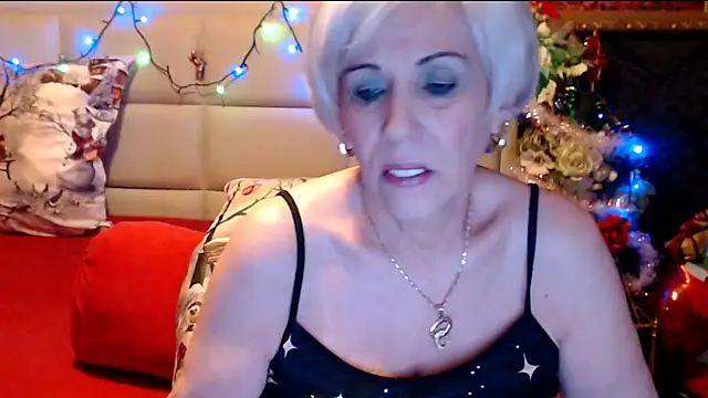 HappyWomanOn online show from December 30, 7:11 pm