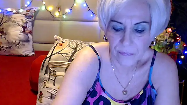 HappyWomanOn online show from January 6, 7:13 pm