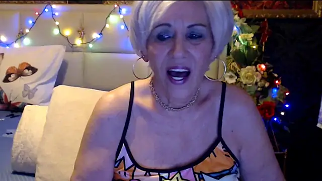 HappyWomanOn online show from January 15, 7:23 pm