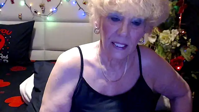 HappyWomanOn online show from June 18, 9:09 am