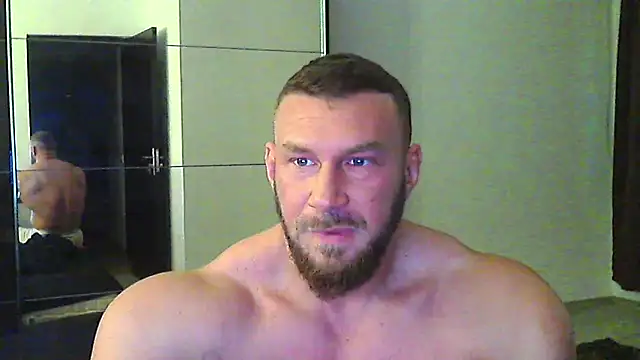 muscularkevin online show from March 12, 4:18 am