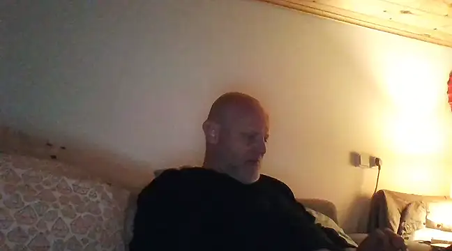 davigochi77bcn online show from March 5, 10:21 pm