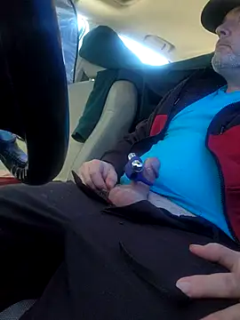 Hotredheadandtoungelasher online show from February 1, 3:10 pm