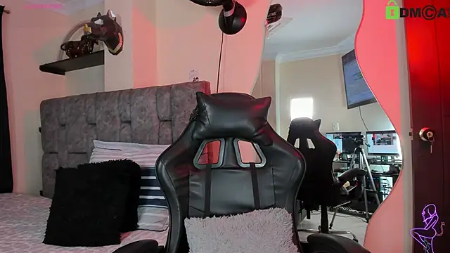 danielasexya1 online show from February 17, 2:41 am