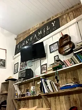 Snapshot of raphadoors19 chatting on November 17, 5:52 pm raphadoors19 online show from November 17, 5:52 pm