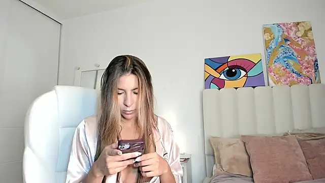 Daniela Miller  online show from September 30, 11:43 pm