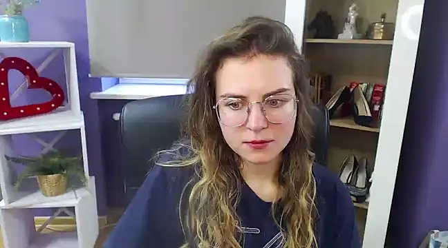 Zoey Erotic online show from February 3, 9:08 am