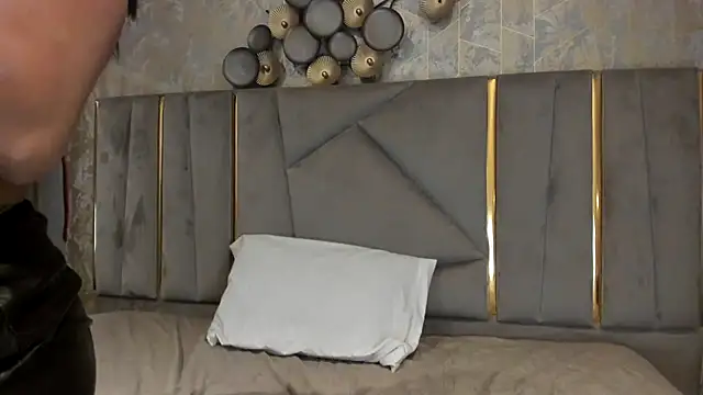 Sariitaa  online show from December 16, 2:22 pm