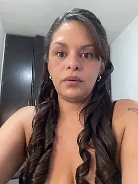 Snapshot of Kataliina chatting on January 25, 1:54 am Kataliina online show from January 25, 1:54 am