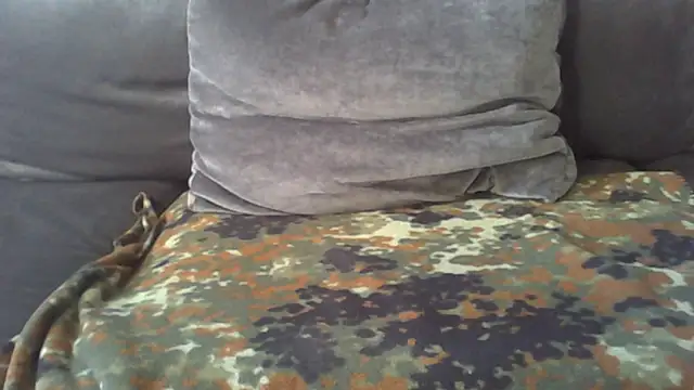 Snapshot of Olliko1 chatting on February 9, 1:56 pm Olliko1 online show from February 9, 1:56 pm