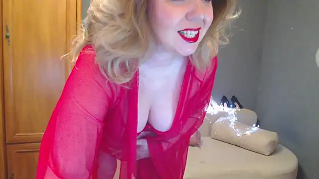Snapshot of Cute_sun chatting on May 3, 5:08 pm Cute sun online show from May 3, 5:08 pm
