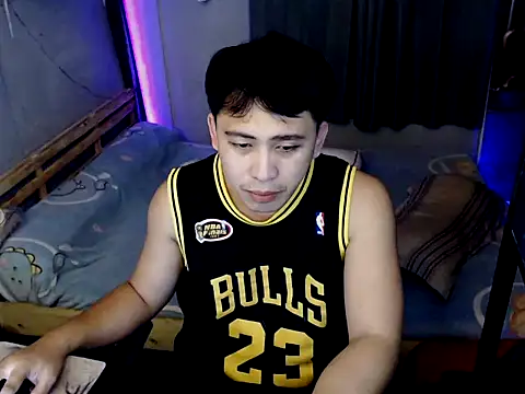 Snapshot of princeJayX chatting on April 29, 5:33 am princeJayX online show from April 29, 5:33 am