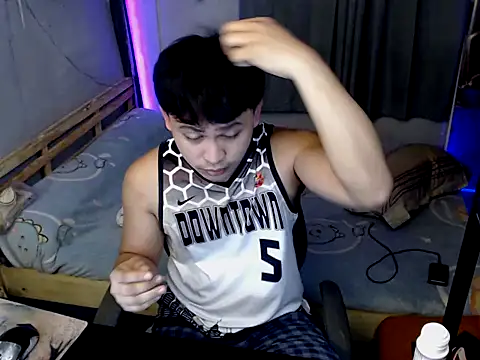Snapshot of princeJayX chatting on April 30, 1:56 am princeJayX online show from April 30, 1:56 am