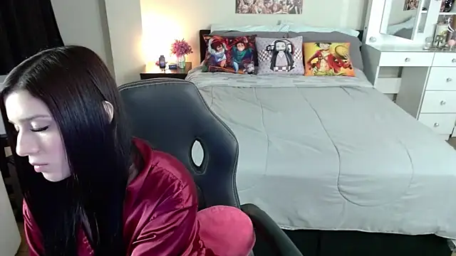 Snapshot of kittykat18x chatting on June 14, 1:03 am kittykat18x online show from June 14, 1:03 am