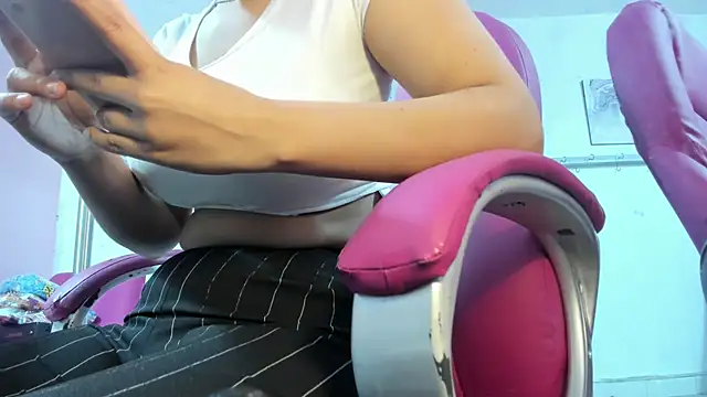 CAMILA--REY online show from December 22, 11:29 am