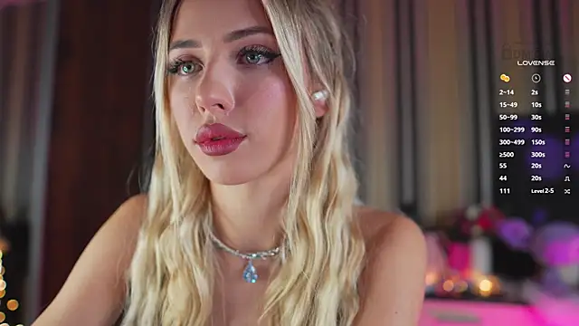 misstics  online show from December 11, 8:58 am