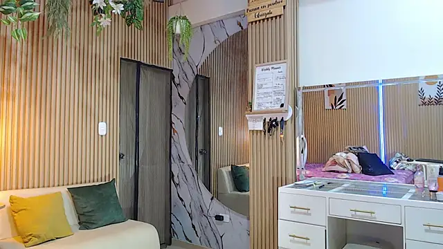 deepieredandwett online show from April 20, 8:54 pm