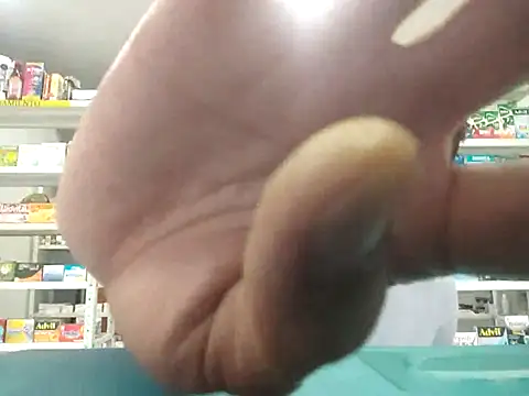 Snapshot of PrivCamZone chatting on October 13, 9:59 pm PrivCamZone online show from October 13, 9:59 pm