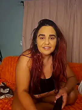 Snapshot of sweetcheekzx chatting on January 21, 1:54 pm sweetcheekzx online show from January 21, 1:54 pm