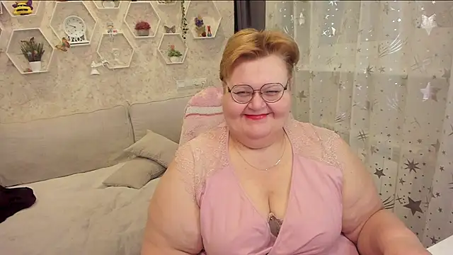 Snapshot of _big_love_ chatting on January 11, 11:13 pm  big love  online show from January 11, 11:13 pm