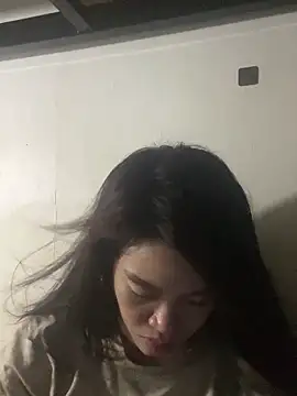 pinay4uwithagoodheart online show from April 11, 3:55 am