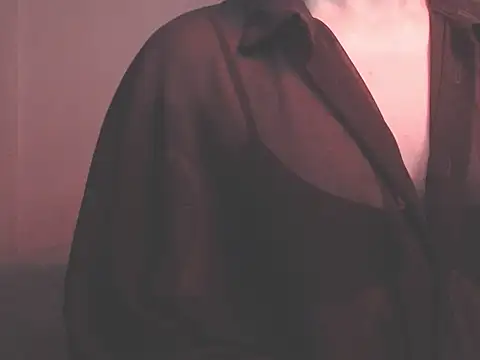 Snapshot of modjo_ chatting on December 11, 5:21 am modjo  online show from December 11, 5:21 am