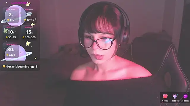 Snapshot of modjo_ chatting on September 15, 5:18 am modjo  online show from September 15, 5:18 am