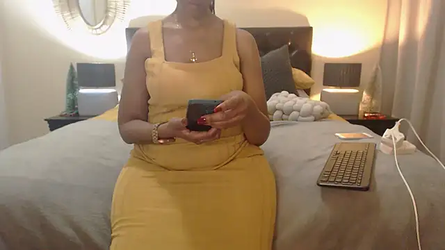 Creamyass22 online show from December 16, 7:00 pm